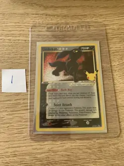 Umbreon Gold Star 17/17 Celebrations Classic Collection Pokemon Card - Image 1