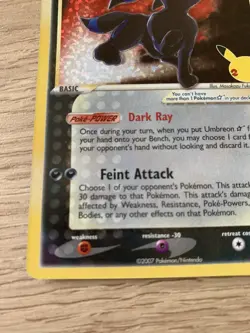 Umbreon Gold Star 17/17 Celebrations Classic Collection Pokemon Card - Image 7