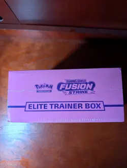 Pokemon TCG: Sword & Shield Fusion Strike Elite Trainer Box ETB Sealed - Image 6