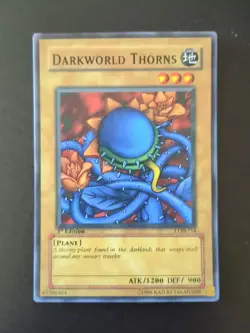 Darkworld Thorns LOB-114 The Legend of Blue Eyes White Dragon 1st Edition - Image 1