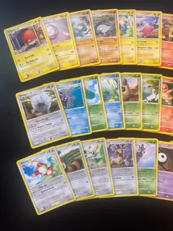 Pokémon Diamond & Pearl Secret Wonders (30+ Cards/29 Unique) Vintage 2007! NM-LP - Image 17