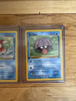 Lot Of 3 1st Edition Pokémon Cards - Pikachu, Shellder, Goldeen - Image 4