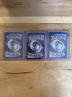 Lot Of 3 1st Edition Pokémon Cards - Pikachu, Shellder, Goldeen - Image 5