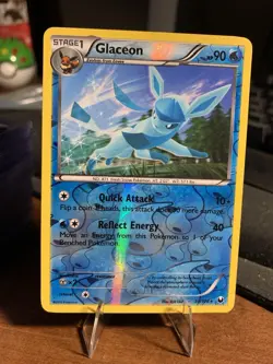 Pokémon TCG Glaceon Dark Explorers Regular Rare Card 30/108 Reverse Holo - Image 1