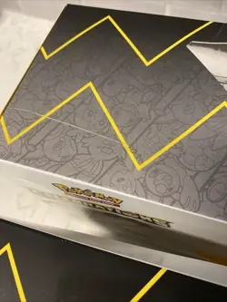 Lot of 2x Pokémon TCG Celebrations Premium Figure Collection Pikachu VMAX Boxes - Image 9