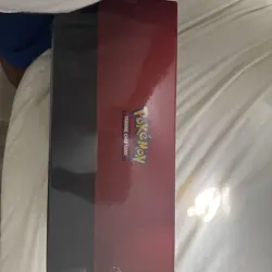 Pokemon TCG: Shining Legends Super Premium Ho-Oh Collection Box - Image 6