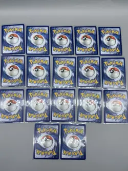 Pokémon TCG Celebrations -  Pikachu 005/025 Lot (17) - Image 3