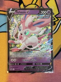Sylveon V SWSH202 Sword & Shield Black Star Promo Pokemon Card Mint SPANISH - Image 3