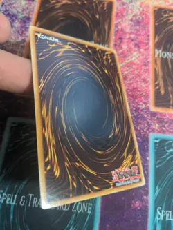 Yu-Gi-Oh! Evil HERO Wild Cyclone LCGX-EN070 1st Edition Super Rare NM - Image 8