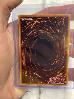 Yugioh Harpie's Feather Duster SDD-003 Secret Rare Unlimited Very Light Play VLP - Image 3