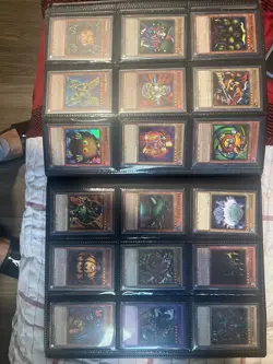 Yu-Gi-Oh! 25th Anniversary Legend of Blue Eyes And Metal Raiders Complete Set - Image 13