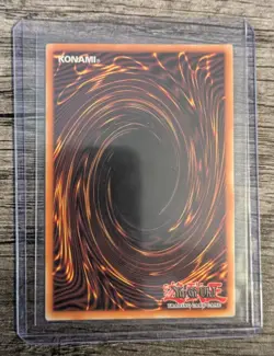 Yu-Gi-Oh! - Superancient Deepsea King Coelacanth (Maze of Memories) SUPER RARE - Image 2