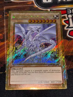 YUGIOH! Blue-Eyes White Dragon MVP1-ENGV4 Gold Secret Rare Limited Edition NM - Image 2