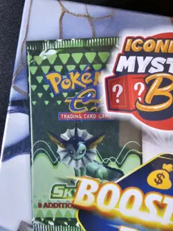 Pokemon MYSTERY 3 PAK w/ 4 BOOSTER PACKS/1 VINTAGE SLAB & 2 VINTAGE GRADE CARDS - Image 10