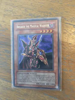 YuGiOh Vintage Ultra Rare Card Breaker The Magical Warrior MFC-071 LP - Image 1