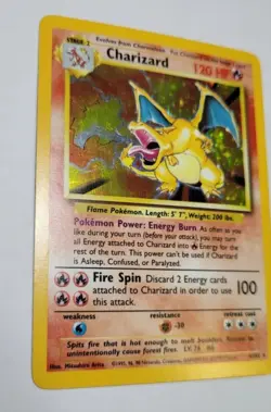 1999 Pokemon Base Set Unlimited Trading Card Charizard Holo 4/102 NM! - Image 2