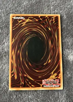Yugioh Blue-Eyes White Dragon Ultra Rare Holo 1996 Yu-Gi-Oh! SDK-001 - Image 26