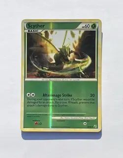 Scyther 36/90 Undaunted Reverse Holo - Image 1