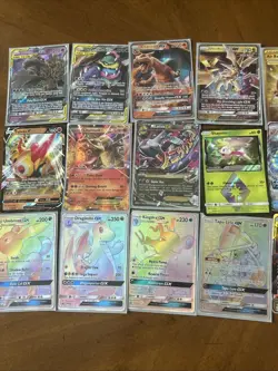 Pokémon Lot Of 20 Assorted Cards - Image 2