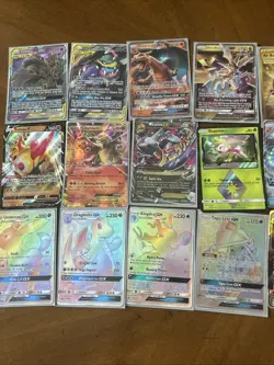 Pokémon Lot Of 20 Assorted Cards - Image 5