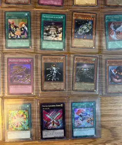 Yu-Gi-Oh! TCG Holographic Cards - Lot of 39 Cards - Great Condition - Image 5