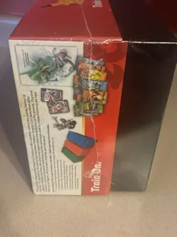 Pokémon Super Premium Mew and Mewtwo 20th Anniversary Collection - Image 13