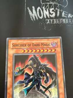 YUGIOH SORCERER OF DARK MAGIC COMMON MOV-EN002 LIMITED EDITION PLAYED CONDITION - Image 3