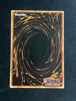 Blue-Eyes White Dragon SDK-001 Starter Deck: Kaiba-Unlimited Edition Unlimited - Image 2