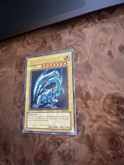 Blue-Eyes White Dragon SDK-001 Starter Deck: Kaiba-Unlimited Edition Unlimited - Image 2