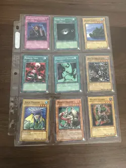 Yu-Gi-Oh Card Lot Blue-Eyes Red-Eyes Dark Magician Exodia Toon 140+ Cards - Image 14