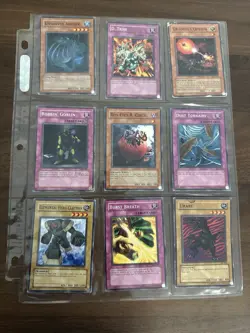 Yu-Gi-Oh Card Lot Blue-Eyes Red-Eyes Dark Magician Exodia Toon 140+ Cards - Image 20