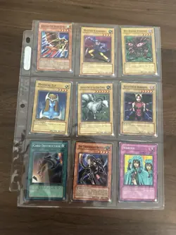 Yu-Gi-Oh Card Lot Blue-Eyes Red-Eyes Dark Magician Exodia Toon 140+ Cards - Image 8