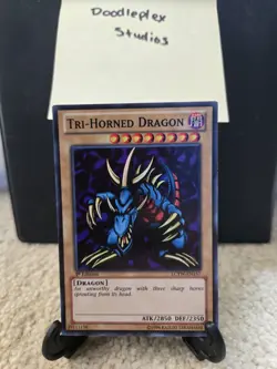 Tri-Horned Dragon LCYW-EN157 Legendary Collection 3 Super Rare 1st Ed Light Play - Image 4