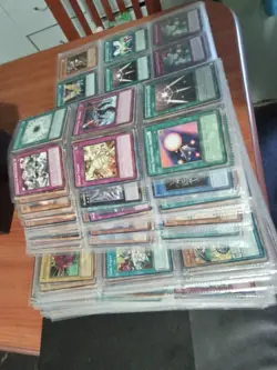Enormous Collection of 1000+ Vintage Yu-Gi-Oh! Cards – Minimal Duplicates! - Image 8