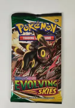 PokÃ©mon TCG Umbreon VMAX Holo Secret Rare Card Evolving Skies 215/203 Hunt Pack - Image 3