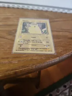 POKEMON CELEBRATIONS ULTRA-PREMIUM PIKACHU (Gold  Metal - Image 7
