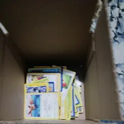 Pokemon Cards box hundreds of  cards (1995 VINTAGE - 2024)  holos and regular - Image 13