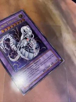 Yugioh! Cyber Twin Dragon CRV-EN035 Ultimate Rare 1st Edition NM - Image 8
