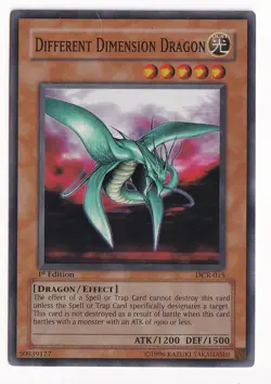 Yugioh Different Dimension Dragon DCR-015 Super Rarre 1st Edition Lp - Image 1
