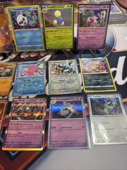 Pokémon 47 Card Holo, Reverse Holo Lot Charizard Pokemon See Pics - Image 14