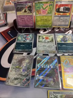 Pokémon 47 Card Holo, Reverse Holo Lot Charizard Pokemon See Pics - Image 8