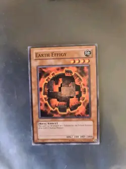 Earth Effigy - PTDN-EN040 - Common Unlimited Yugioh NM - Image 1