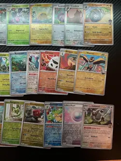 Pokemon TCG Journey Together Reverse Holo Card Lot 31 Cards - Image 8