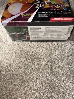 Pokemon TCG 2020 Spring Collector's Chest Lunch Box Tin Sword & Shield SEALED - Image 12