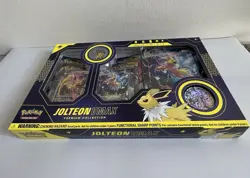 Pokémon TCG: Jolteon VMAX Premium Collection Box - BRAND NEW / Sealed - Image 4