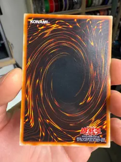 Tri-Horned Dragon Super Parallel Rare P3-04 Japanese YuGiOh Card - Image 5