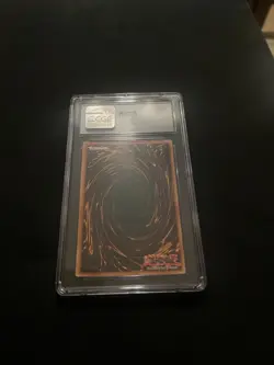 CGC 7 Near Mint Elemental Hero Sparkman EHC2-EN001 - Yu-Gi-Oh! Graded Card - Image 4