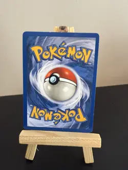 Pokémon TCG Machamp Holo Card Base Set 1st Edition 8/102 - Image 2