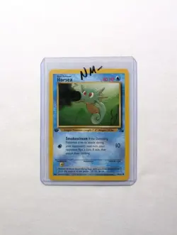 💎NM- 1st First Edition Horsea #49/62 Fossil Set Pokemon Card 1999 WOTC TCG - Image 1