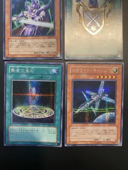 2003 Yugioh Promo Dark Magician Knight GB8-001 ~ 004 Secret Rare Complete Set NM - Image 4